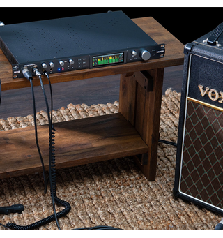 MOTU 828 Audio interface (2024) 28i/32o, UltraDAC,USB3 med DSP